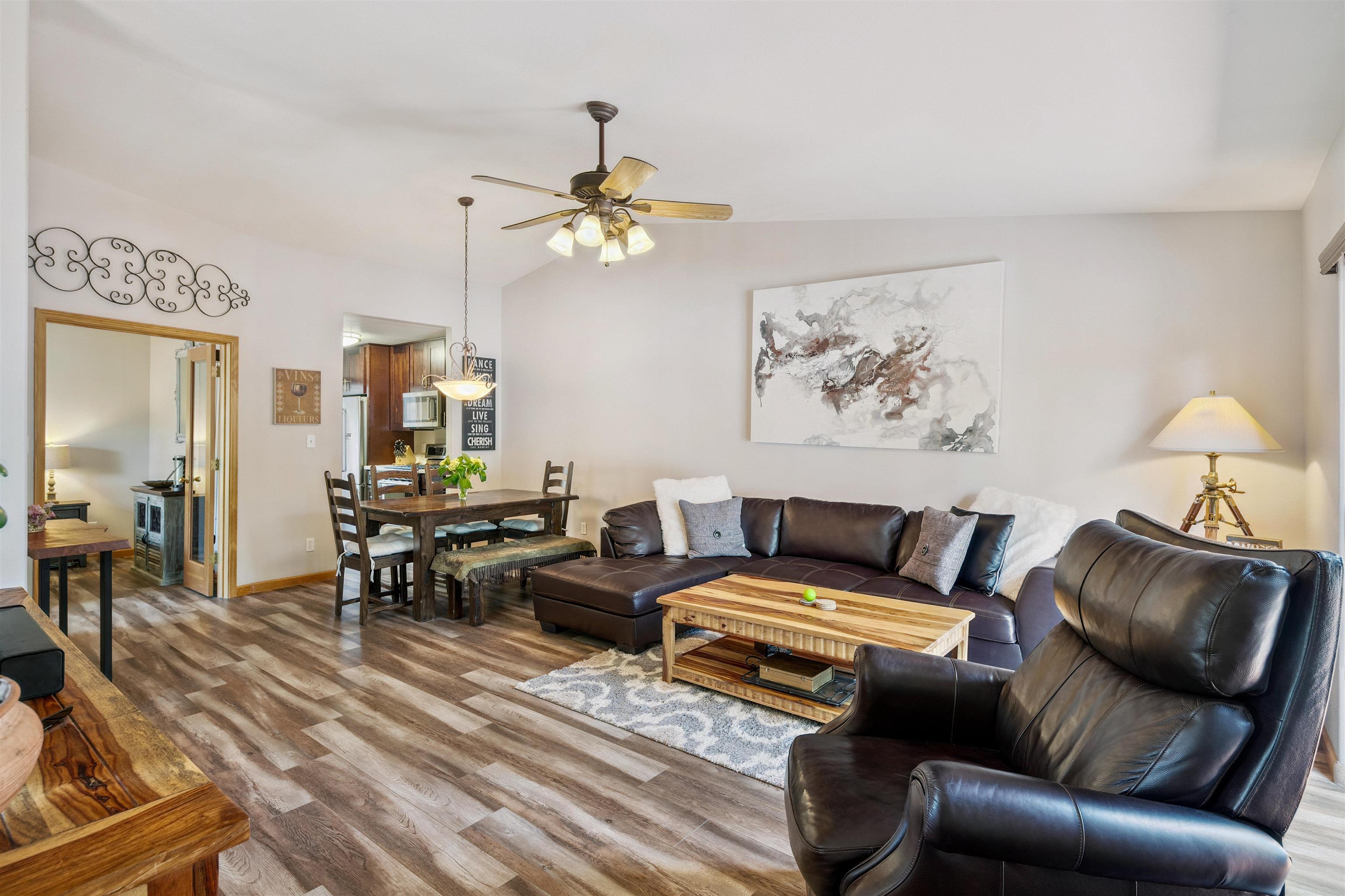 12471 Northwoods Boulevard