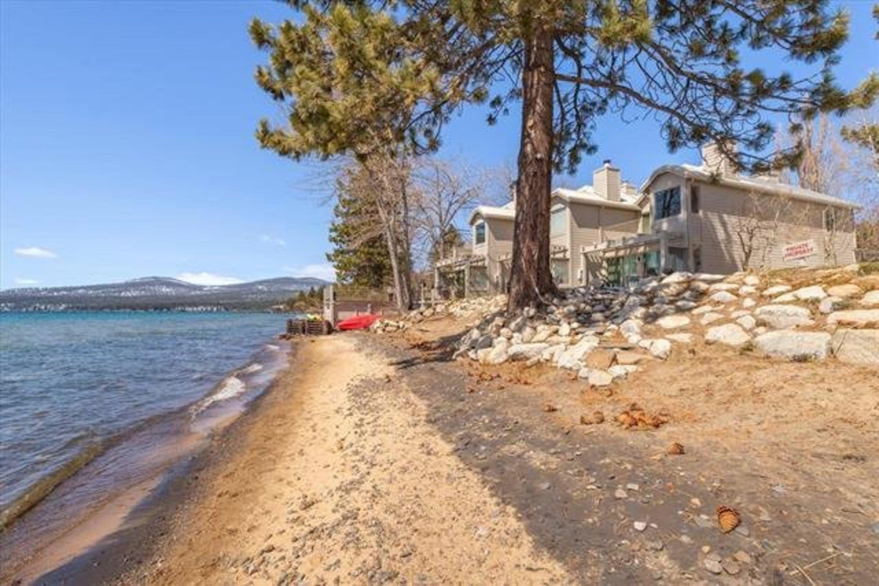 8000 North Lake Boulevard Lakefront 4