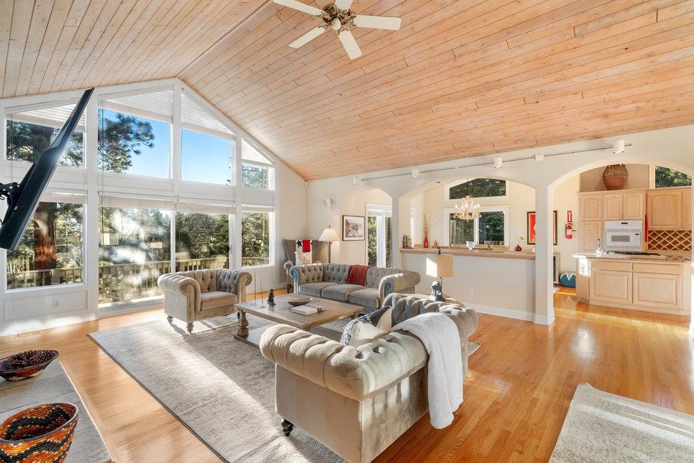 1360 Canterbury Drive