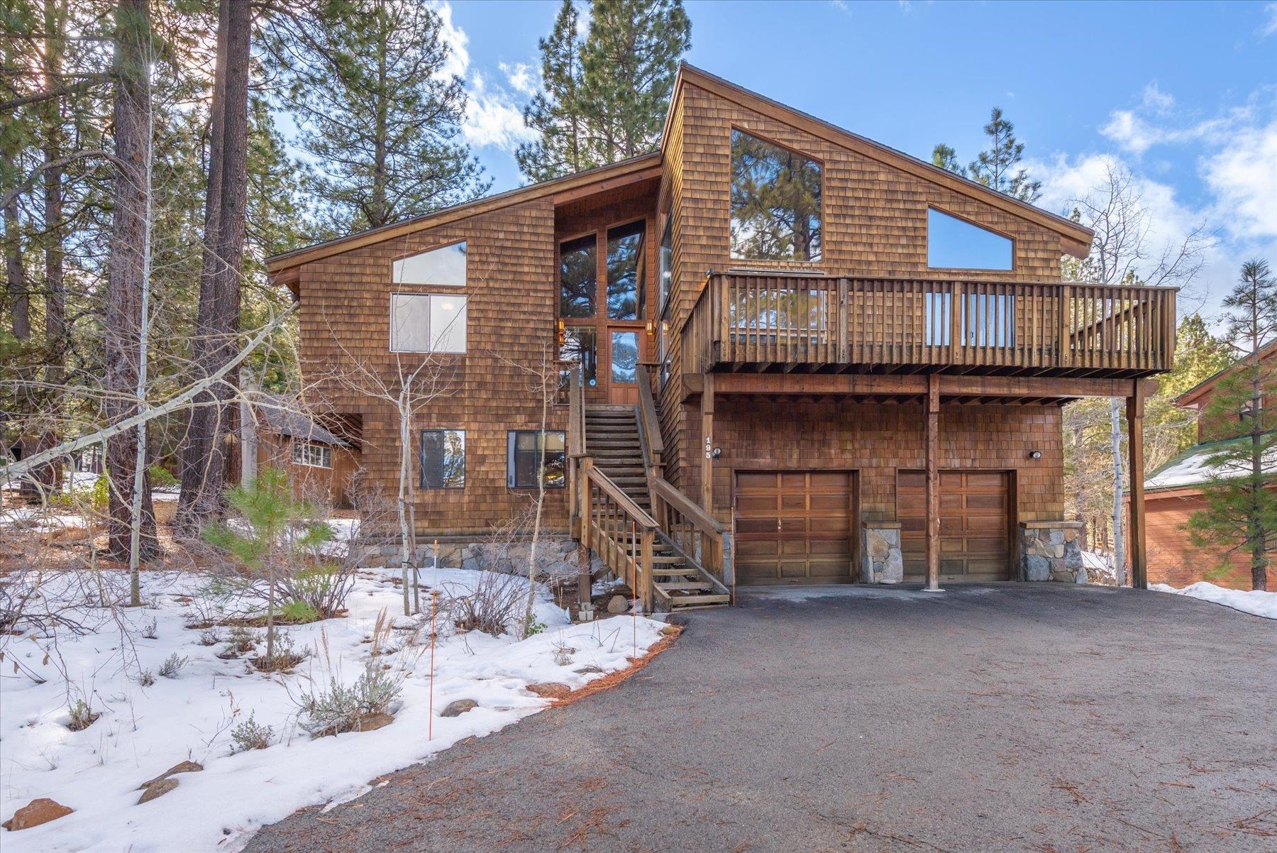 Truckee, California 96161, United States, 4 Bedrooms Bedrooms, ,5 BathroomsBathrooms,Residential,Active,10704