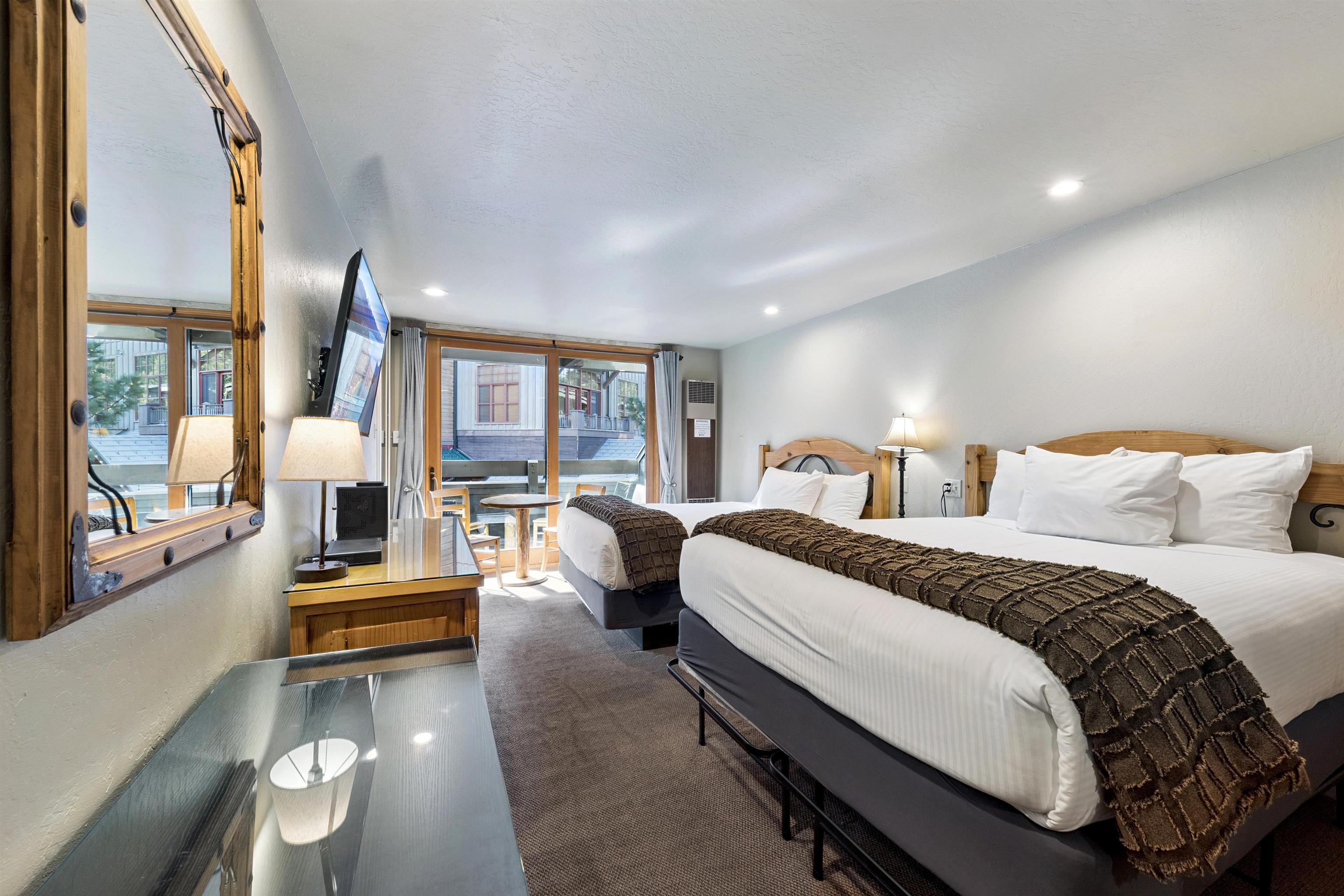 2000 North Village Drive 223