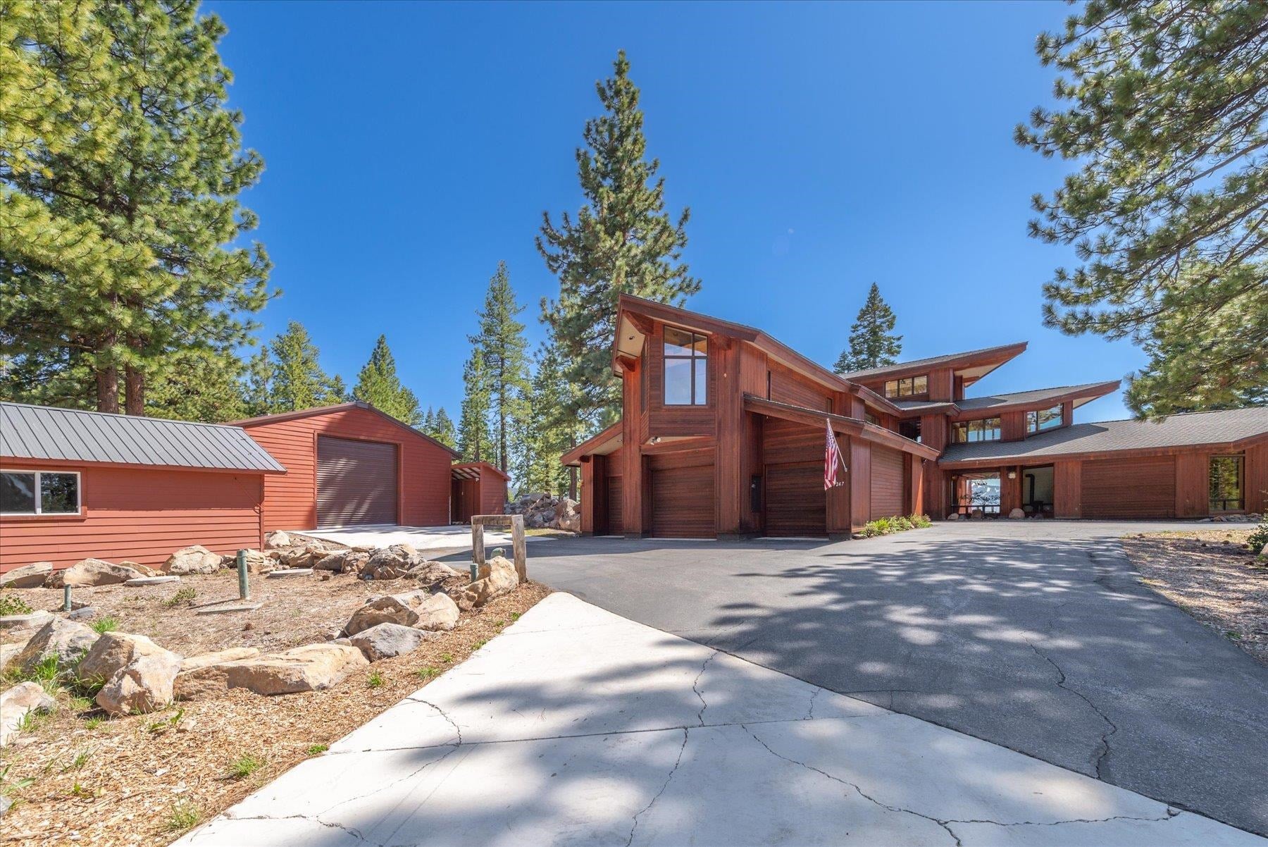 17247 Valley View Road