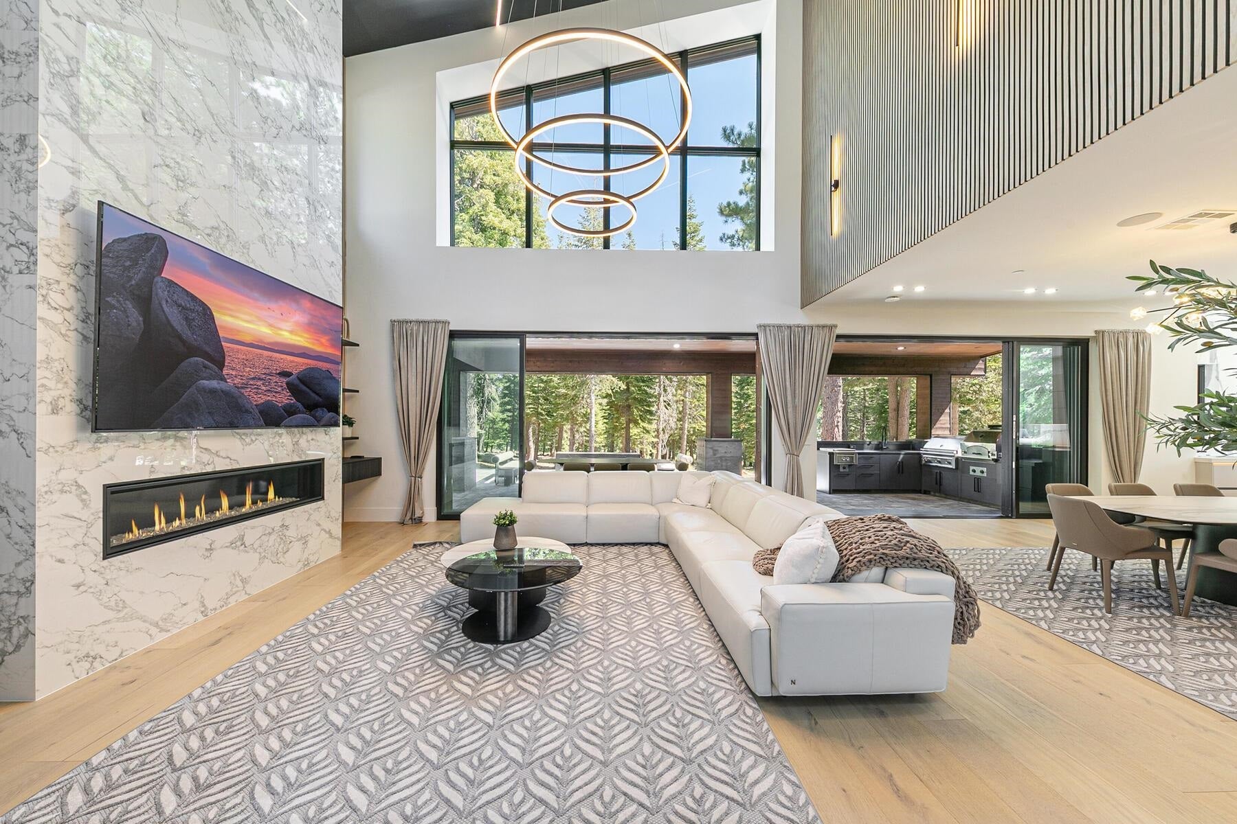 9287 Brae Road