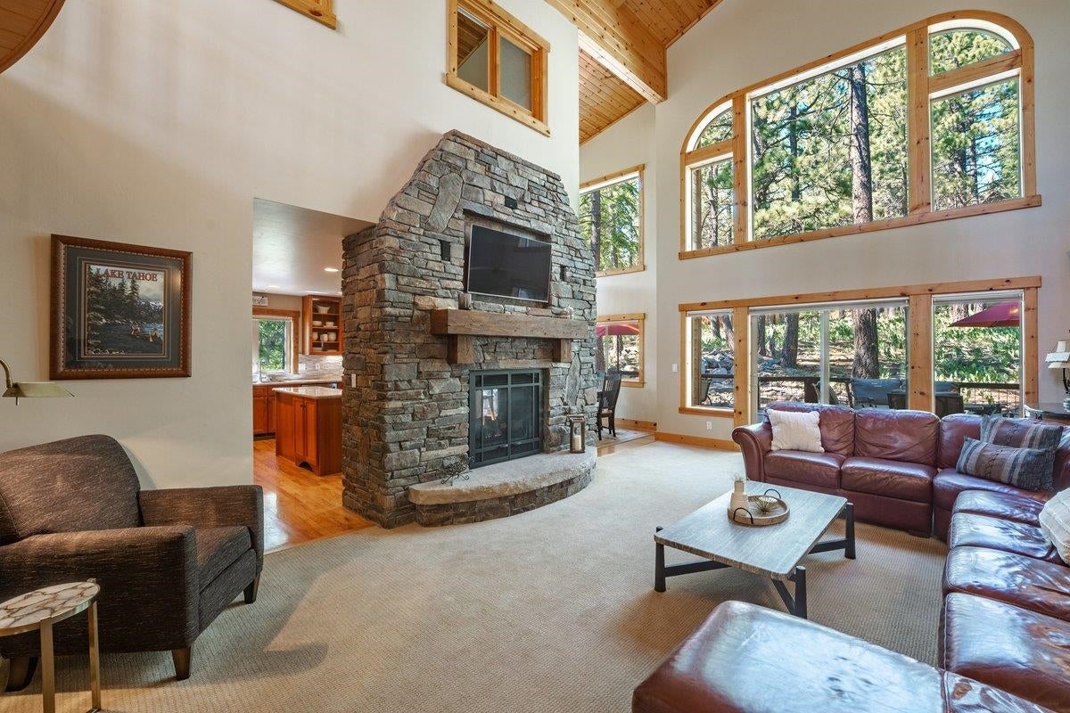 13232 Falcon Point Place