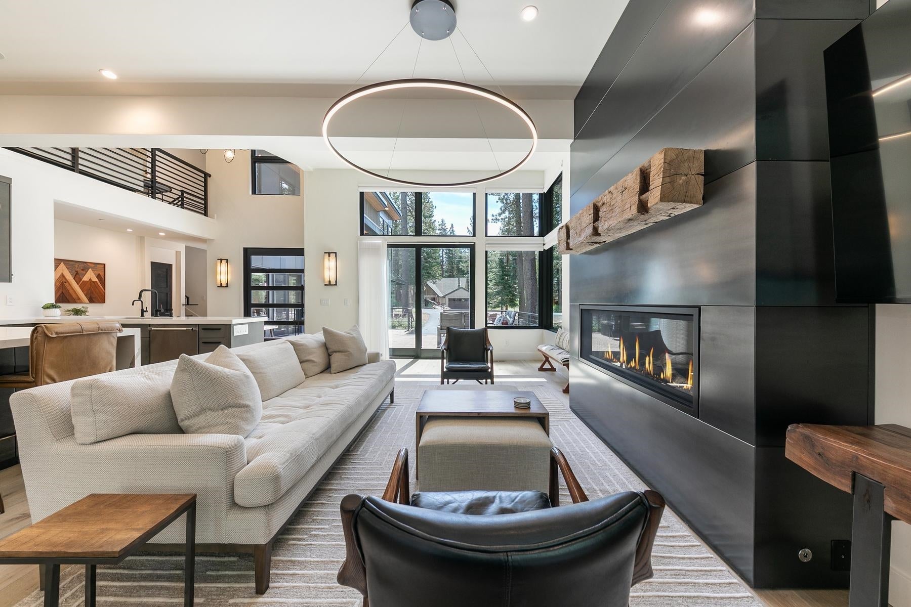 12766 Skiview Loop