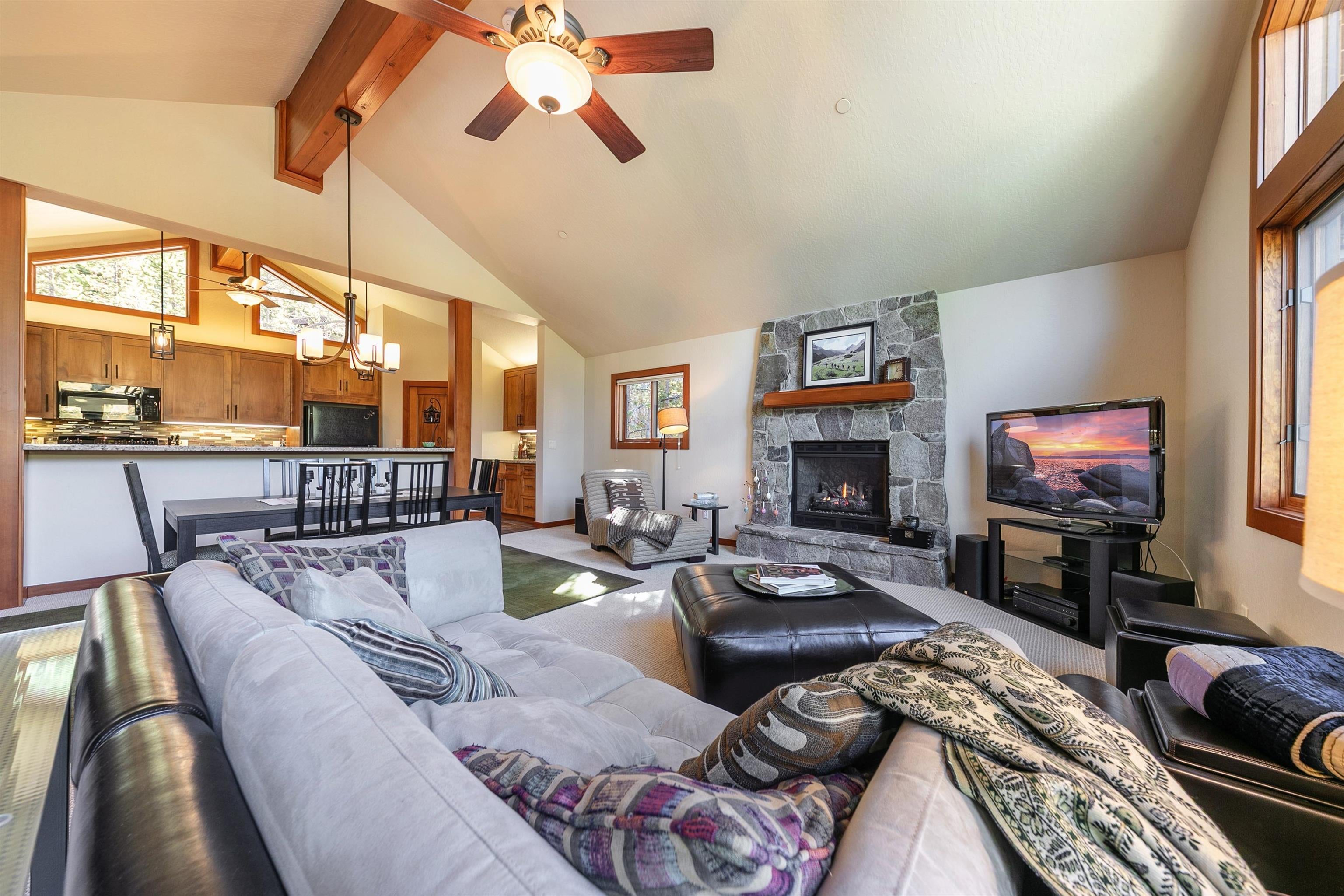 1305 Mineral Springs Trail