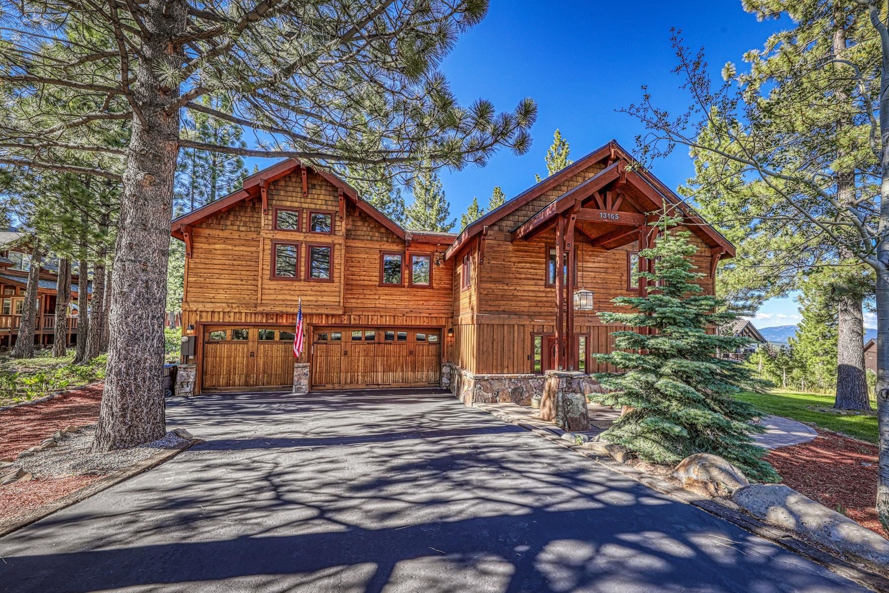 13165 Pinnacle Loop