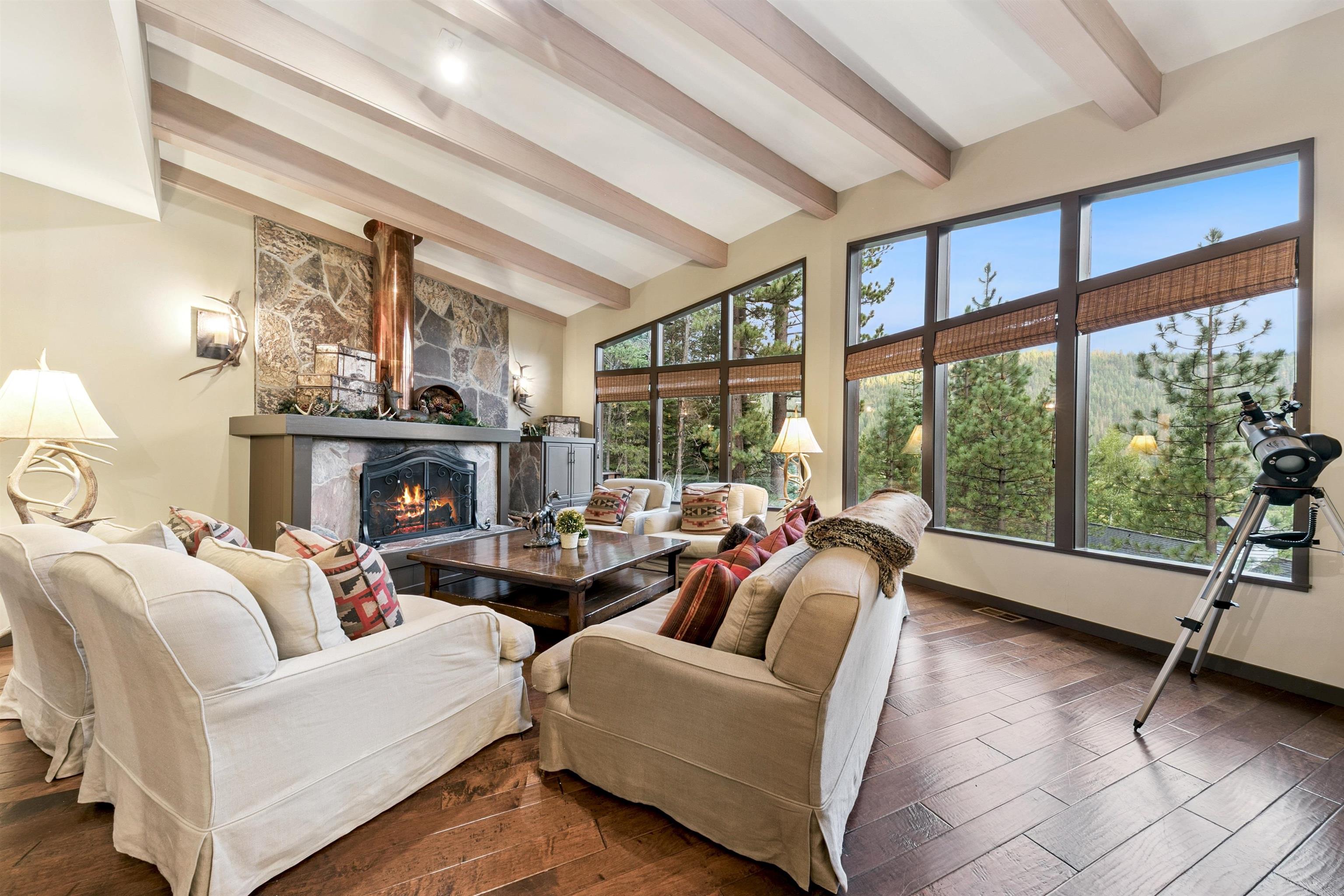 1003 Lanny Lane
