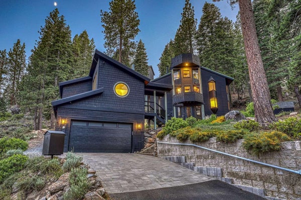 10594 SNOWSHOE CIR, TRUCKEE, CA 96161 - Image 5e7bb394f7eb3f225e78bbff75c3fd02/1589261912