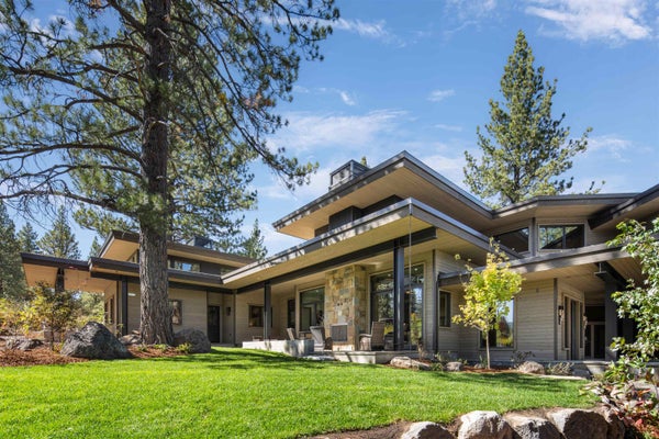 213 JOHN KEISER, TRUCKEE, CA 96161 - Image 8049841c068265f2aa33f9a13d70802a/1310694757