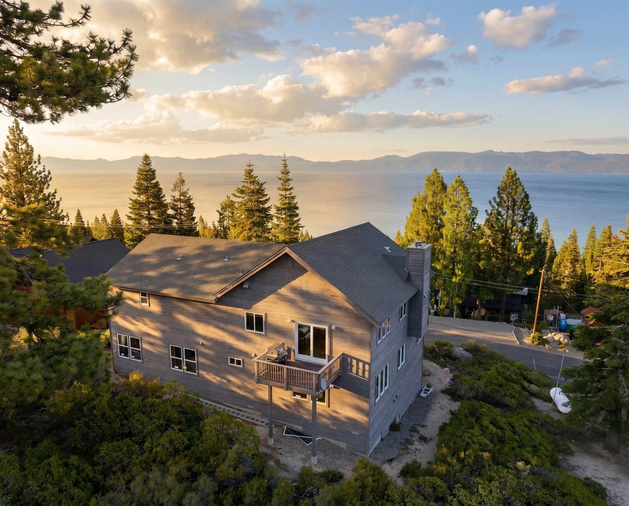 9140 Scenic Drive