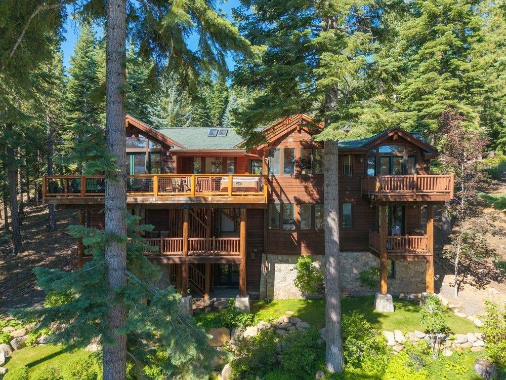 2211 Silver Fox Court