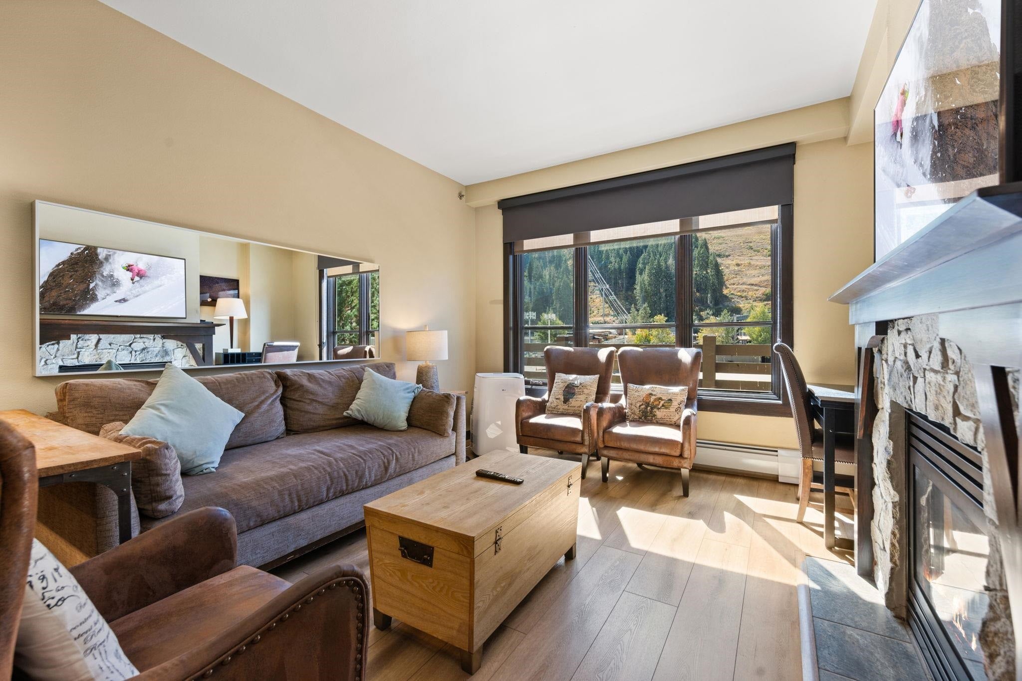 1750 Village East Road #206 (5-206)