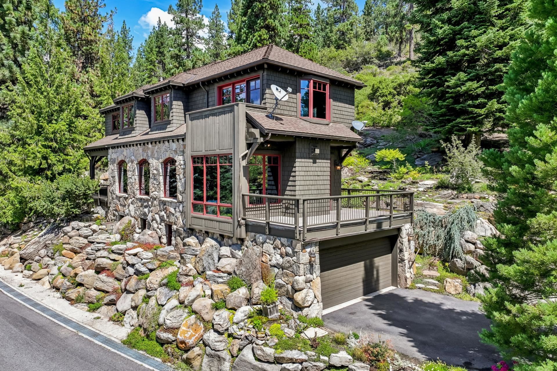 9443 Brockway Springs Drive