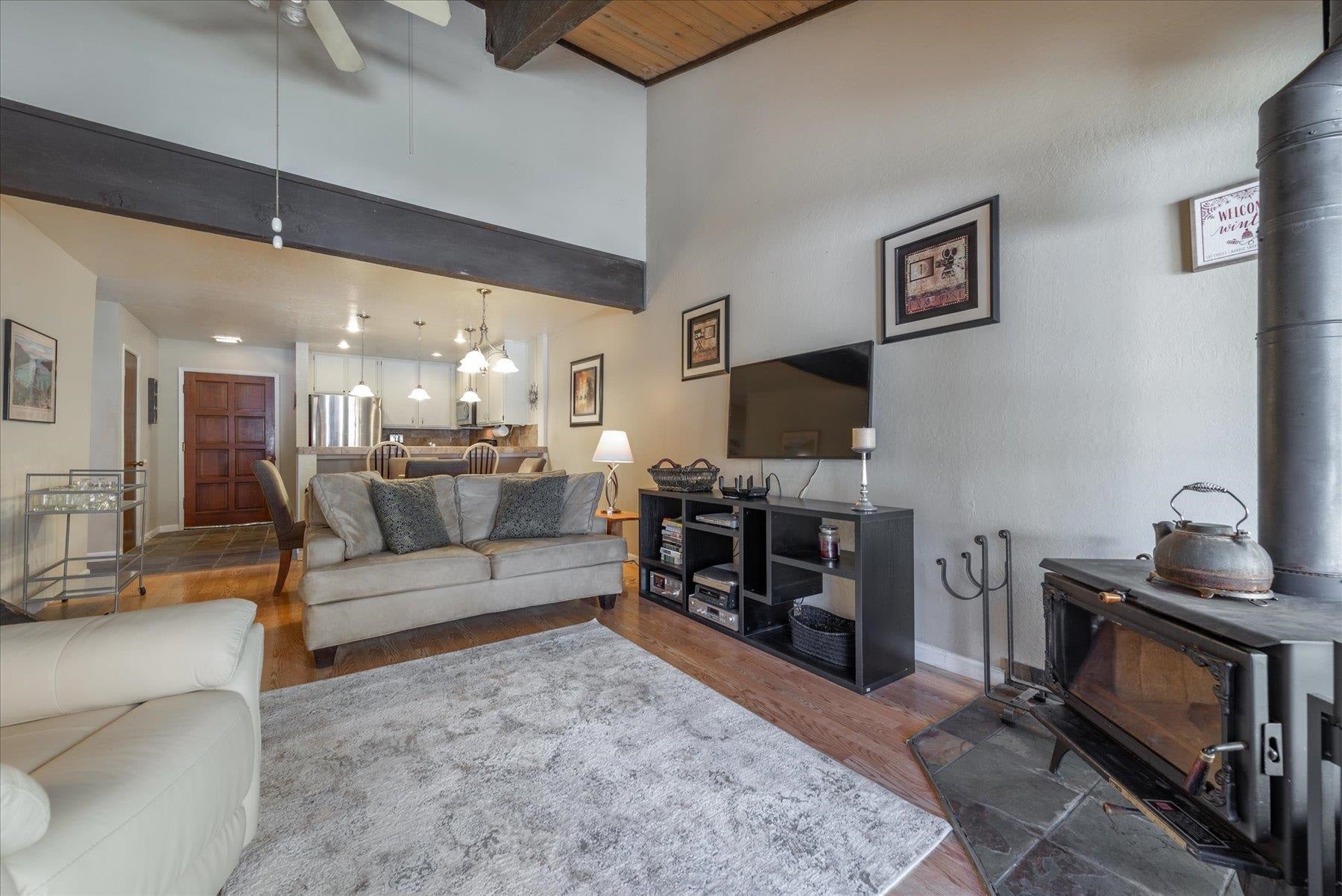 2090 Chalet Road 18 BUILDING 4