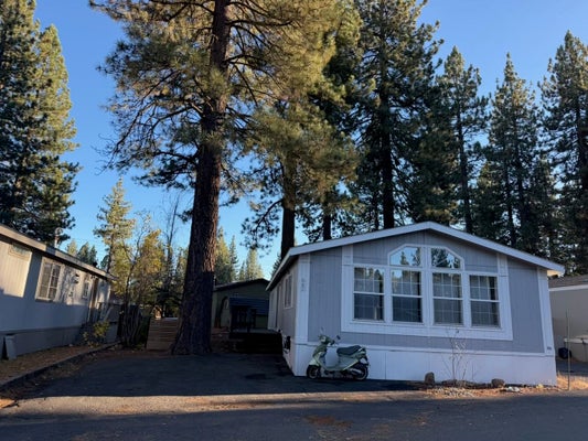 10100 PIONEER TRL UNIT 22, TRUCKEE, CA 96161 - Image c87d99d6915e3d2c19033053e04914ee/1507118020