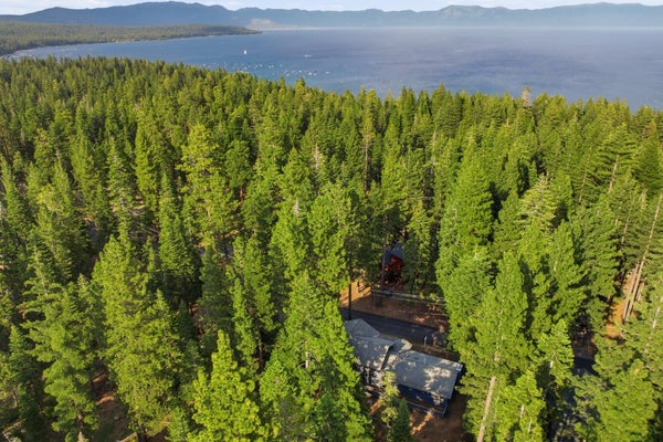 836 HOLLY RD, TAHOE CITY, CA 96145 - Image cb94bea7da4b87eab0ff56a4de55bc0a/3659140782