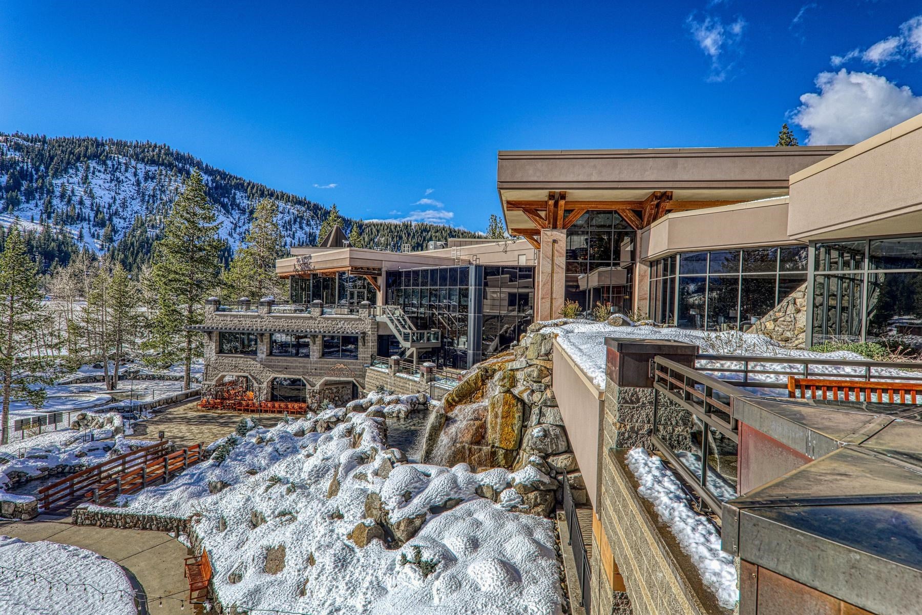 400 Resort Road #521-523