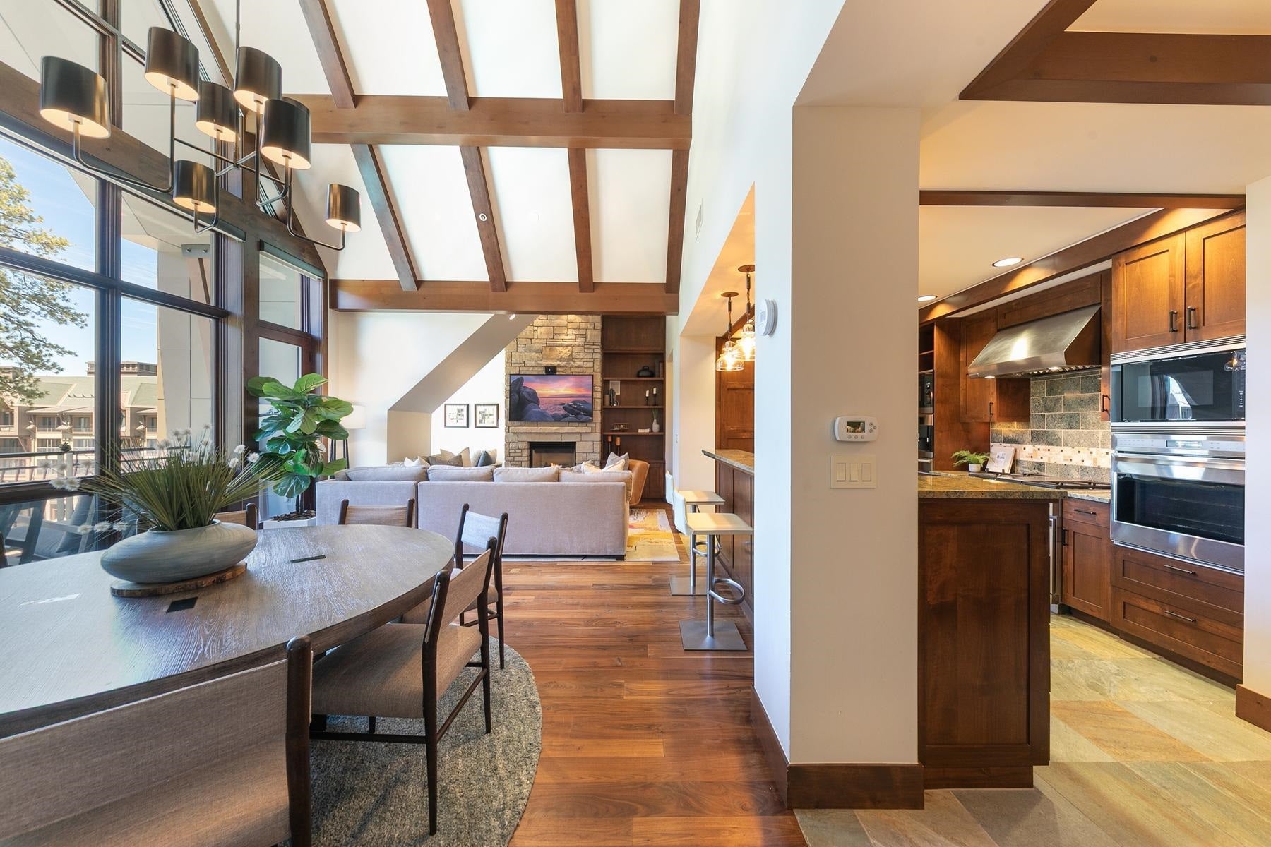 13031 Ritz Carlton Highlands Ct #672