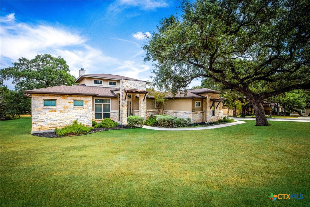 625 Haven Point Loop