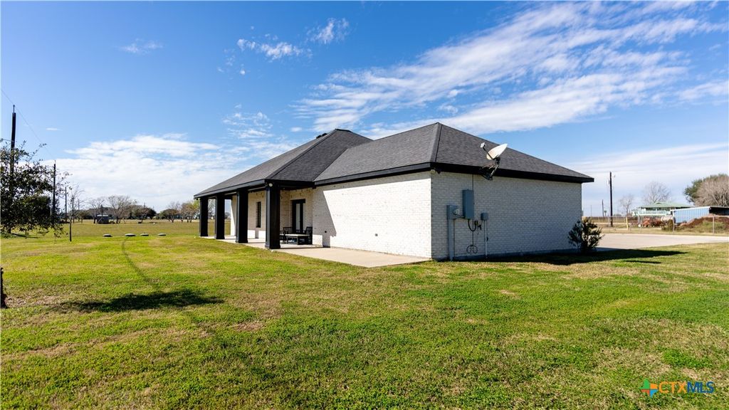 listing image 44