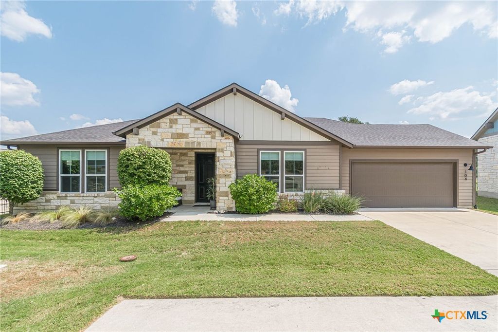 Photo of 318 Dancing Oak Lane #104, San Marcos, TX 78666 (MLS # 592960)