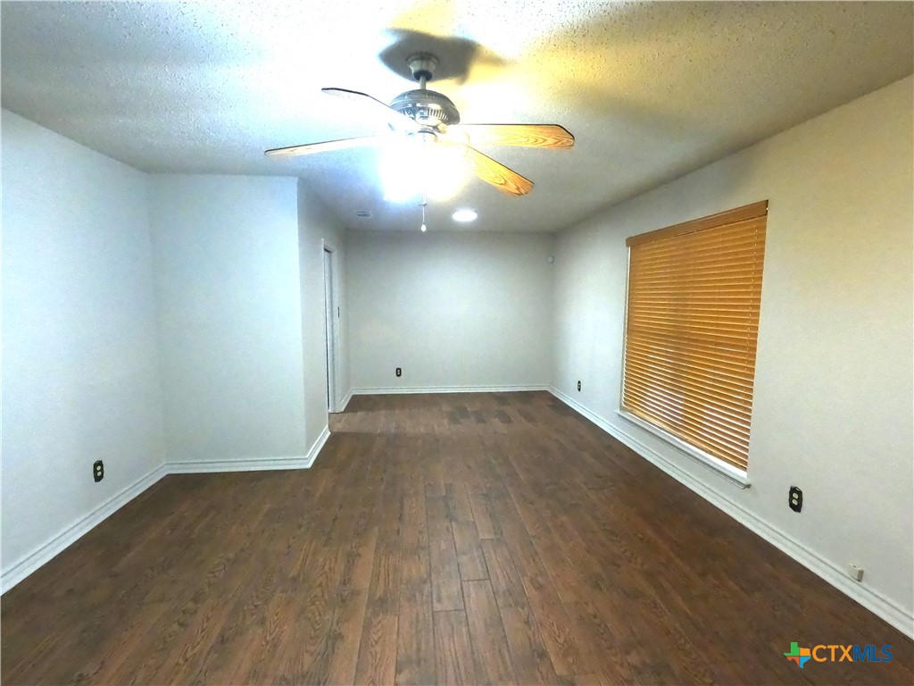 1202 Tanglewood Court