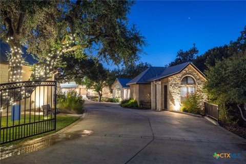 Photo of 1185 Gruene Road, New Braunfels, TX 78130 (MLS # 621886)