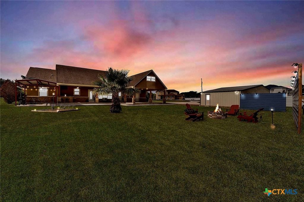 Photo of 300 Rose Meadow Drive, La Vernia, TX 78121 (MLS # 616835)