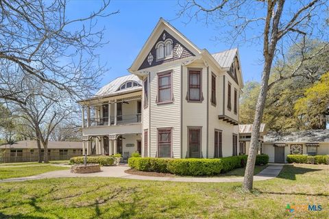 Photo of 501 W Moore Ave, Moulton, TX 77975 (MLS # 607708)