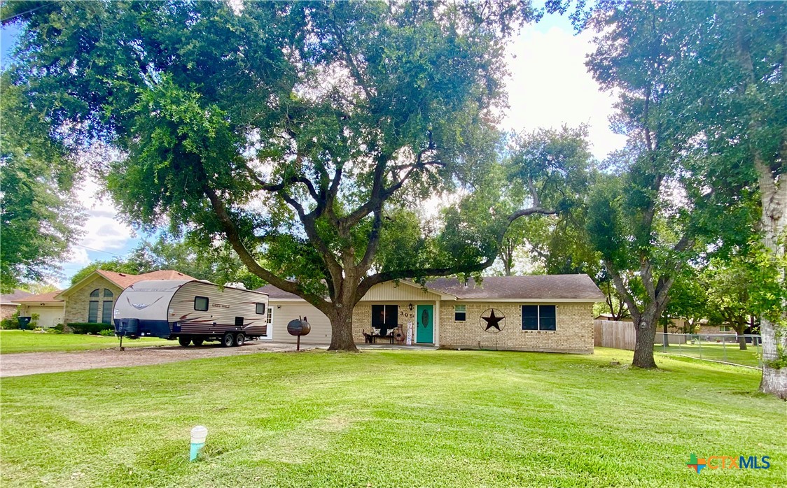 View Edna, TX 77957 house