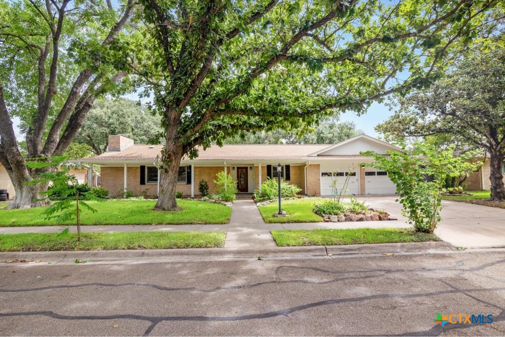 104 Warwick Glen Street