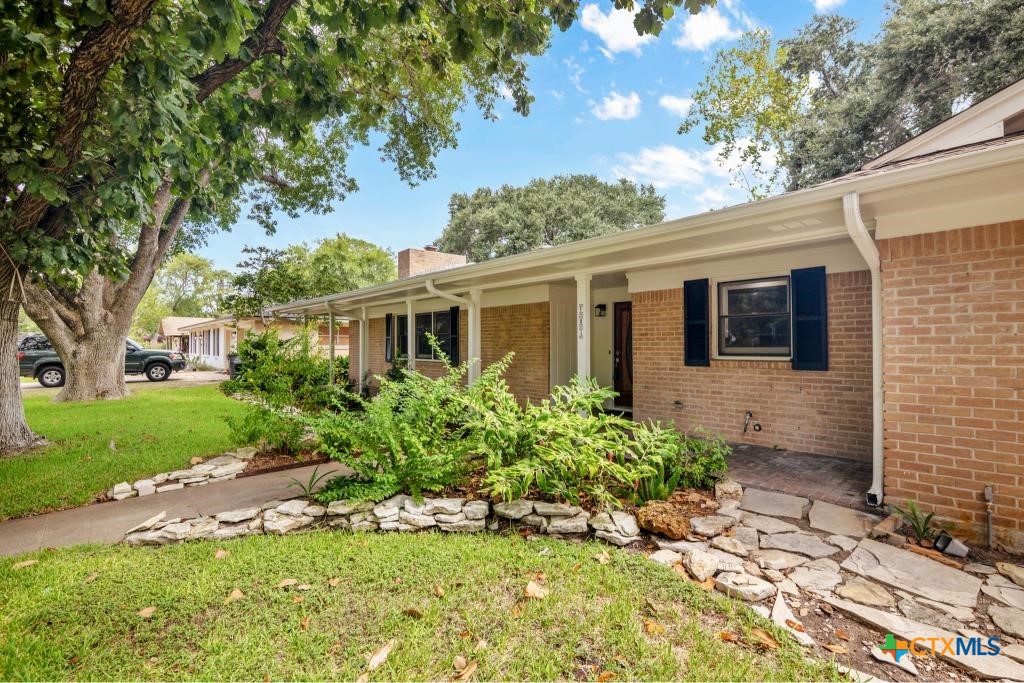 104 Warwick Glen Street