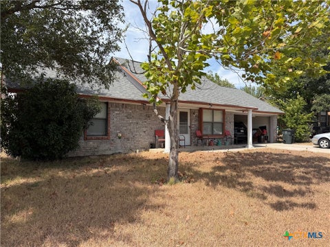 Photo of 2301 Schwertner Drive, Killeen, TX 76543 (MLS # 626005)