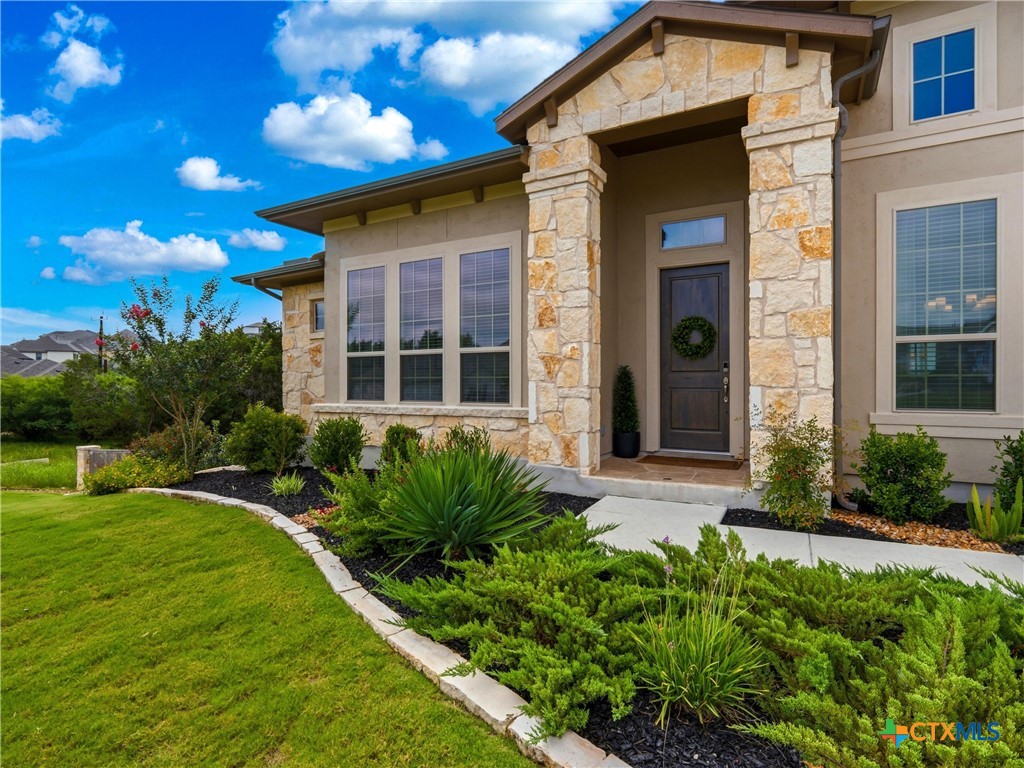 1404 Roxburg Way