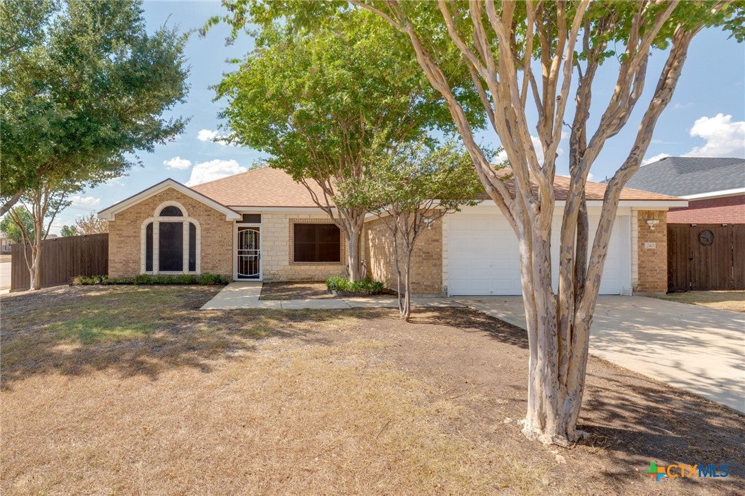 2401 Gail Drive