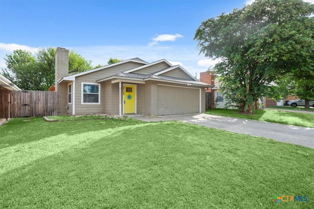 Photo of 2722 Alamo Trail, Temple, TX 76502 (MLS # 622531)