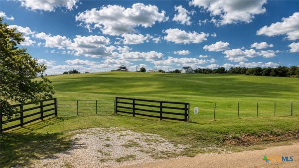 2081 COUNTY ROAD 238, CAMERON, TX 76520 - Image 0143800a793728e8af03d89a4a8285d4/3788657012