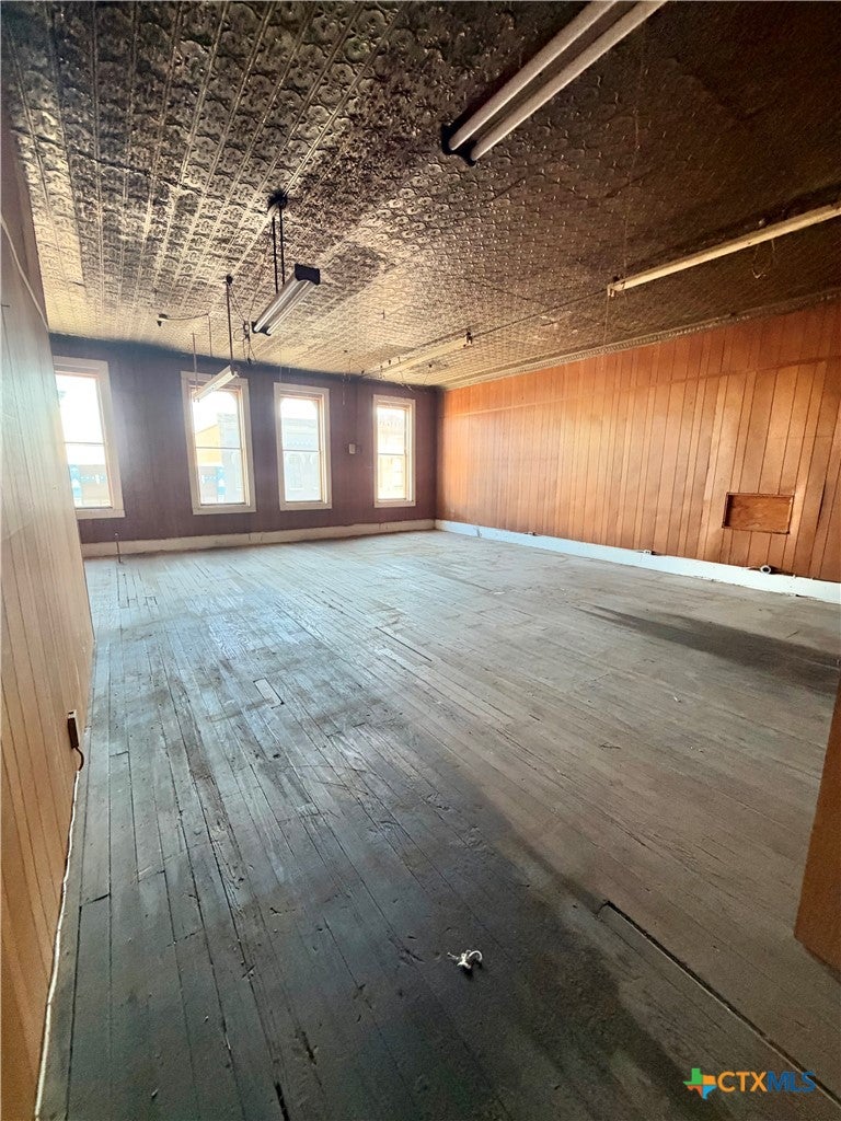 119 E Main