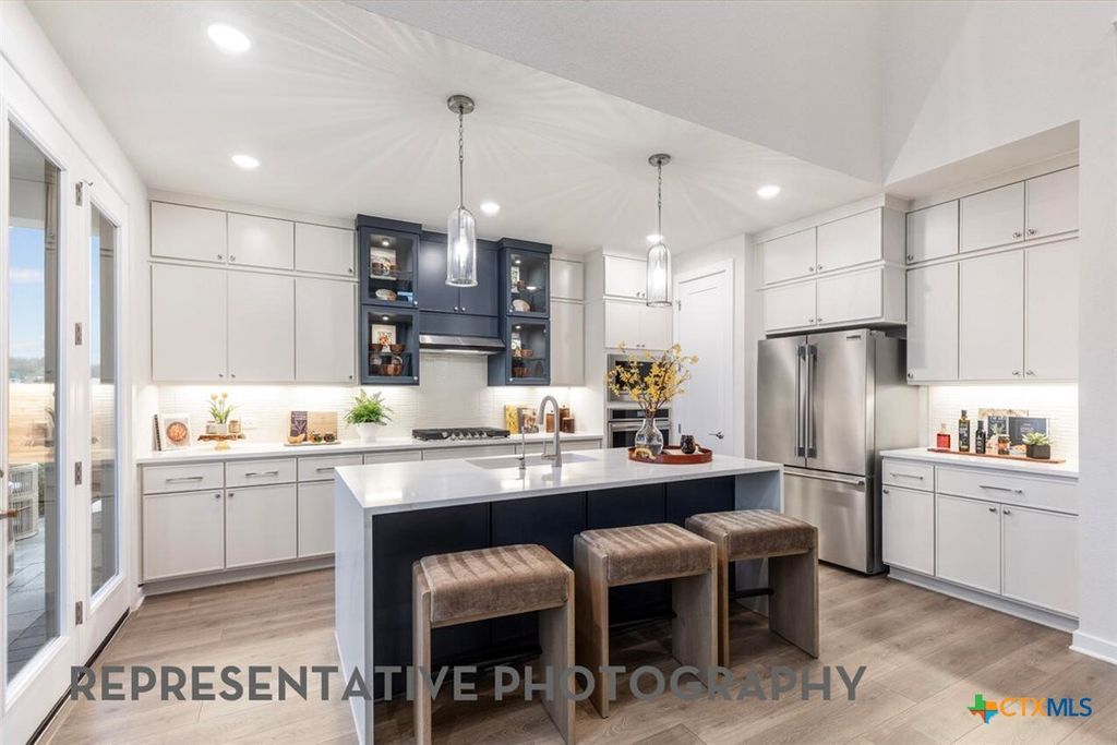Photo of 6305 Comanche Moon Trail, Austin, TX 78747 (MLS # 611149)