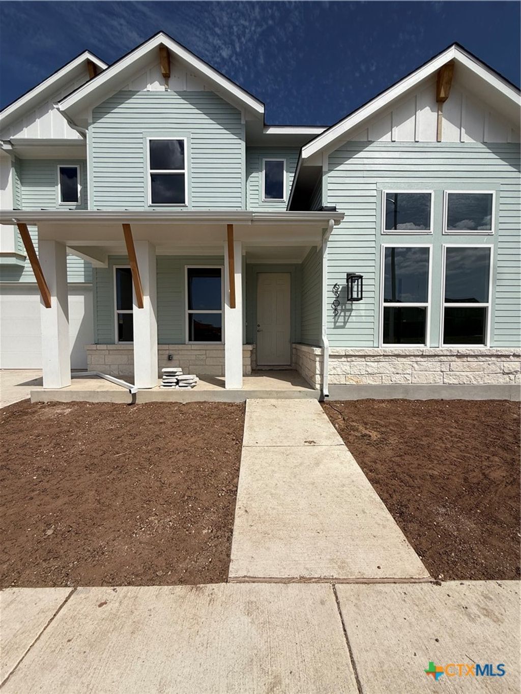 Photo of 6305 Comanche Moon Trail, Austin, TX 78747 (MLS # 611149)