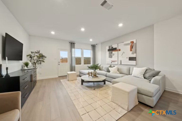 2803 Dimmit Drive