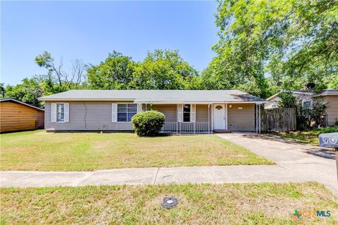 907 Curry Avenue Copperas Cove TX 76522