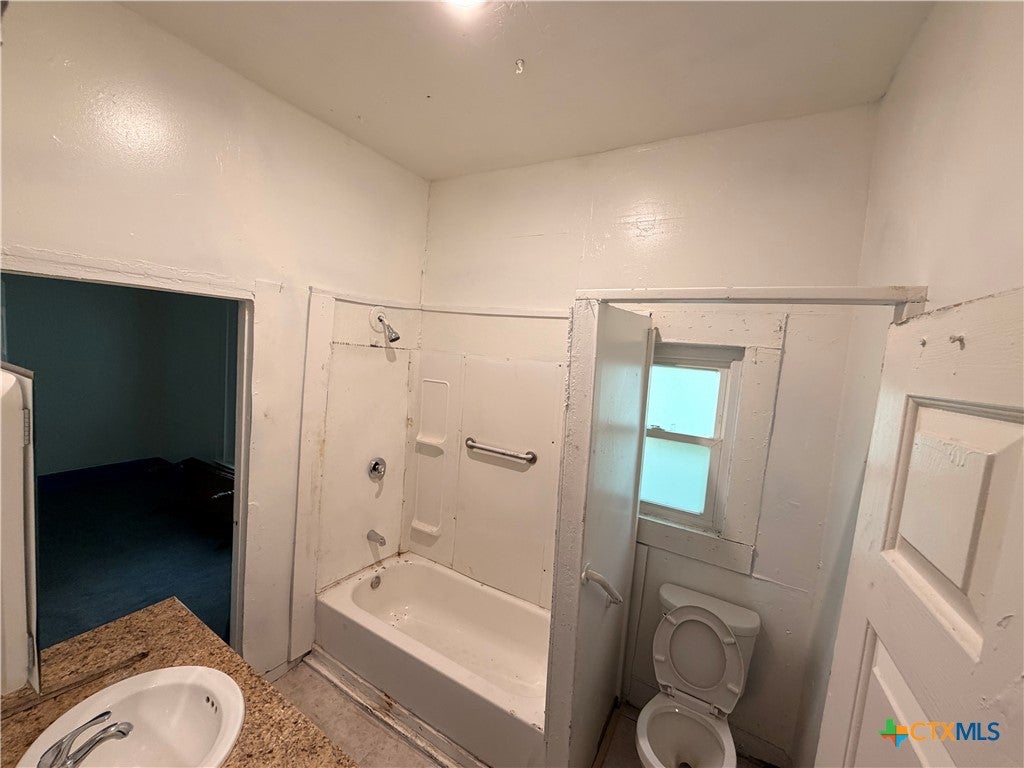 920 S 9th Street