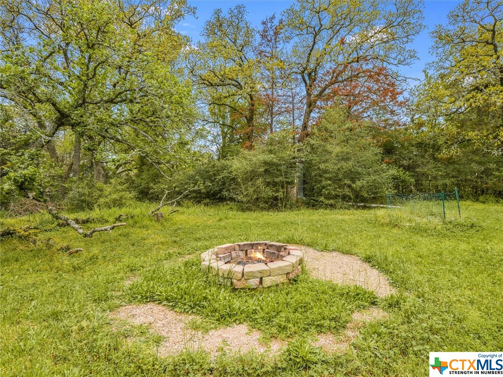 Lexington, Texas 78947, United States, 3 Bedrooms Bedrooms, ,2 BathroomsBathrooms,Residential,Pending,62018