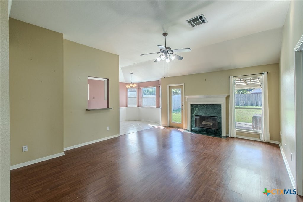 Photo of 1618 Bent Oak Drive, Temple, TX 76502 (MLS # 627247)