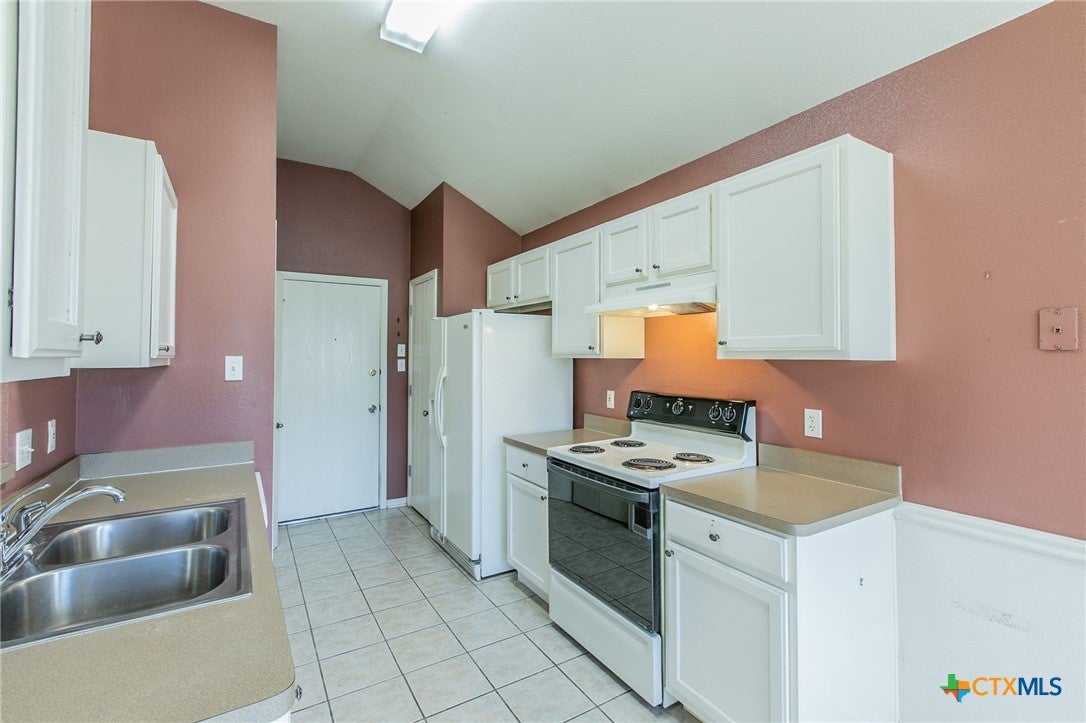 1618 Bent Oak Drive