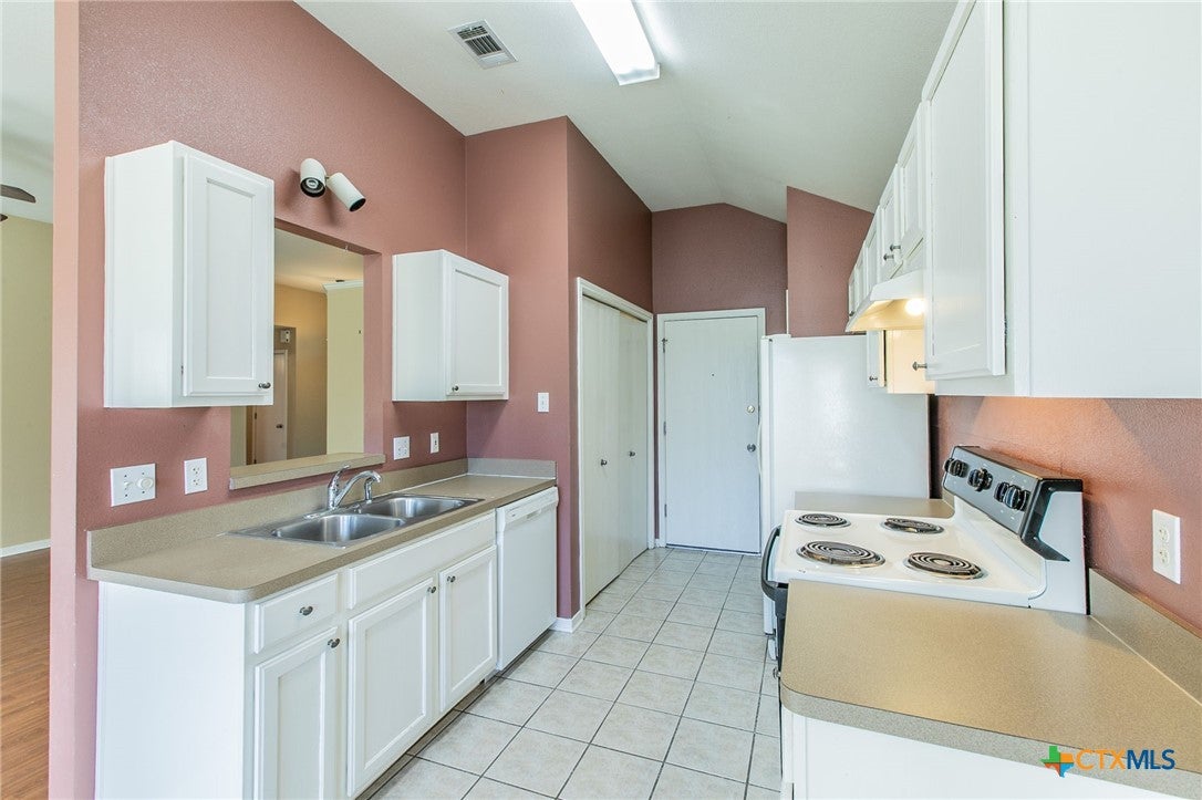 1618 Bent Oak Drive