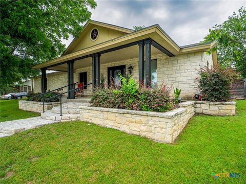 Photo of 505 Avenue E, Marble Falls, TX 78654 (MLS # 614103)