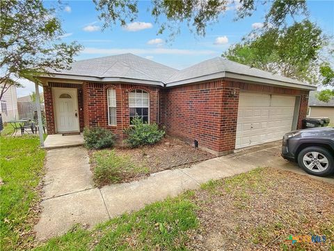 Photo of 1149 Mira Loma Lane, San Marcos, TX 78666 (MLS # 612747)